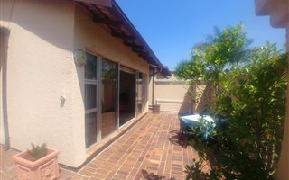 1 Bedroom House in Fairland