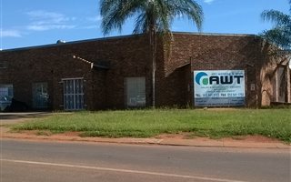 500 m² Industrial space in Rosslyn
