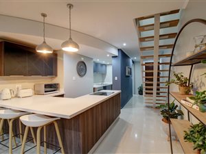 2 Bed Townhouse in Menlo Park