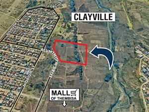 1.7 ha Land available in Clayville
