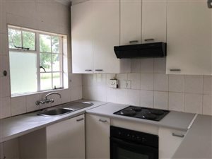 2 Bed Townhouse in Rewlatch