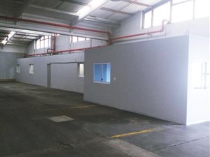 3284 m² Industrial space in New Germany