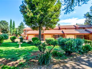 3 Bed Townhouse in Bonaero Park