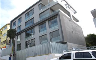 2 Bedroom Apartment in Green Point