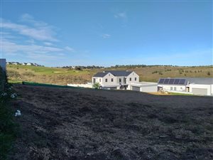809 m² Land available in George Central