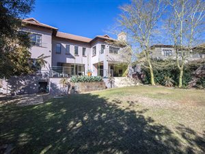 3 Bed House in Country View Estate