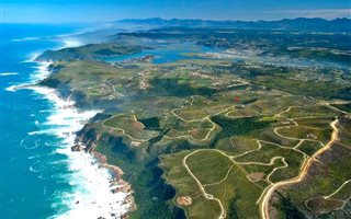 8834 m² Land available in Pezula Private Estate