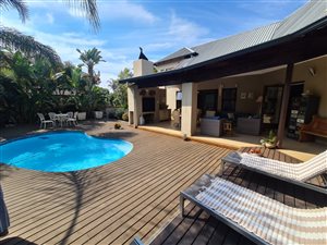 4 Bed House in Silver Lakes Golf Estate