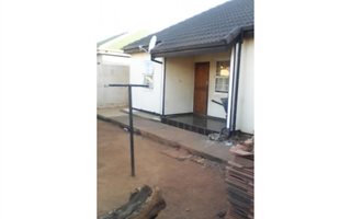 3 Bedroom House in Tembisa