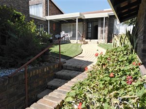 3 Bed Townhouse in Die Wilgers