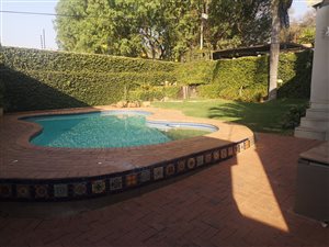 3 Bed House in Kensington