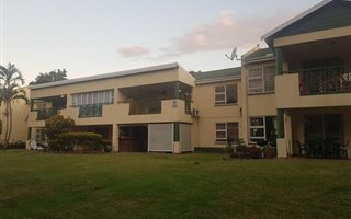 2 Bedroom Duplex in Mt Edgecombe