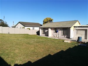 2 Bed House in Amalinda