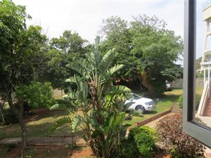 3 Bed Duplex in Illovo Beach