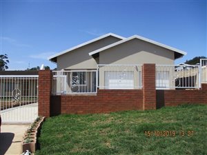 3 Bed House in Woodlands