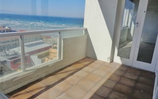 2 Bedroom Apartment in Muizenberg