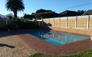 4 Bedroom House in Plumstead
