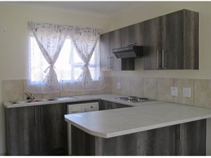 2 Bed Townhouse in Witfield