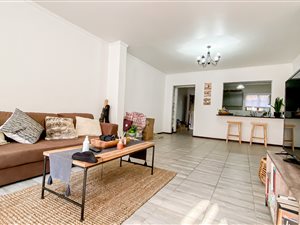 2 Bed Apartment in Atholl
