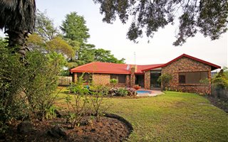 3 Bedroom House in Ferndale