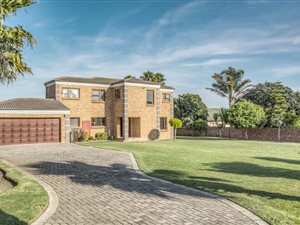 3 Bed House in Lovemore Heights