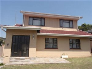 4 Bed House in Woodlands