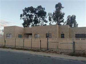4 Bed House in Sunbird Park