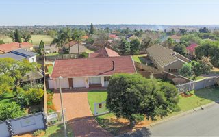 4 Bedroom House in Birchleigh North