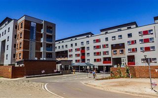 1 Bedroom Apartment in Die Hoewes