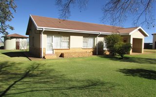 2 ha Farm in Randfontein
