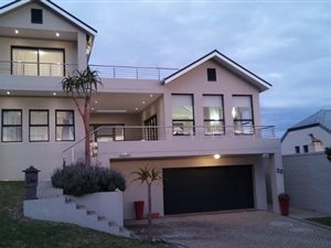 3 Bed House in Hemel en Aarde