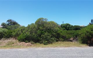 982 m² Land available in Gouritsmond