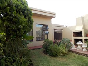 2 Bedroom House in Moroka