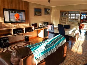 4 Bed House in Blue Downs