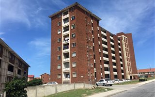 1 Bedroom Apartment in Korsten