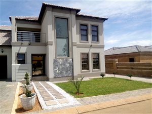 4 Bed House in The Orchards