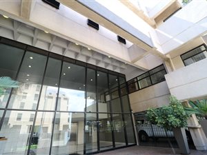 210 m² Office Space in Rosebank