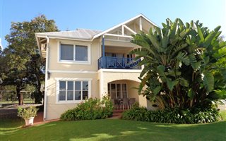 2 Bedroom House in Caribbean Beach Club