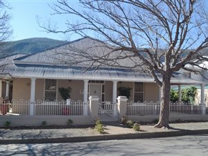 4 Bed House in Somerset East