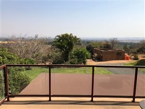 20.7 ha Farm in Rustenburg Central