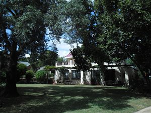 5 Bed House in Irene