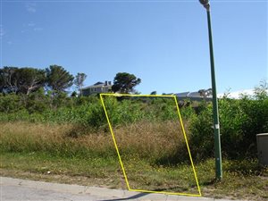 1582 m² Land available in Robberg Ridge