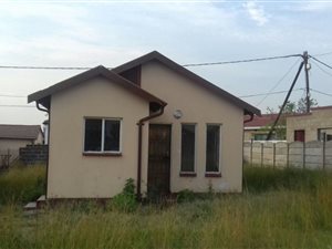 2 Bed House in Madadeni