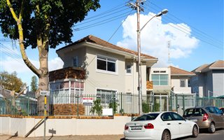 2 Bedroom Apartment in Claremont