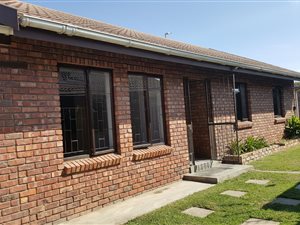3 Bed House in George South