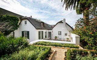 3 Bedroom House in Wynberg