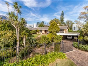 4 Bed House in Dalsig