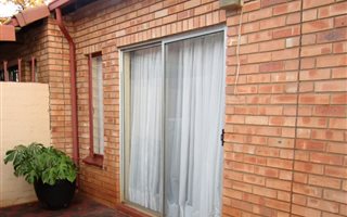 1 Bedroom Townhouse in Philip Nel Park