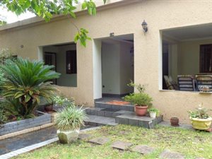 4 Bed House in Blairgowrie