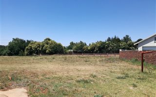 941 m² Land available in Eldo Lakes Estate